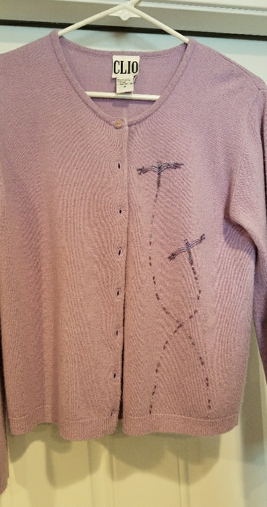 Women's sweater